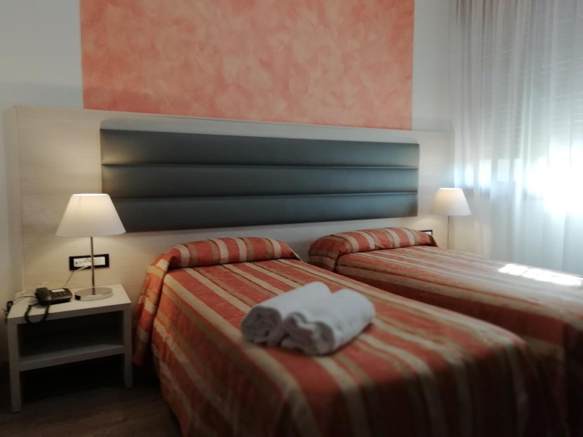San Donà di Piave Hotel Kristall מראה חיצוני תמונה