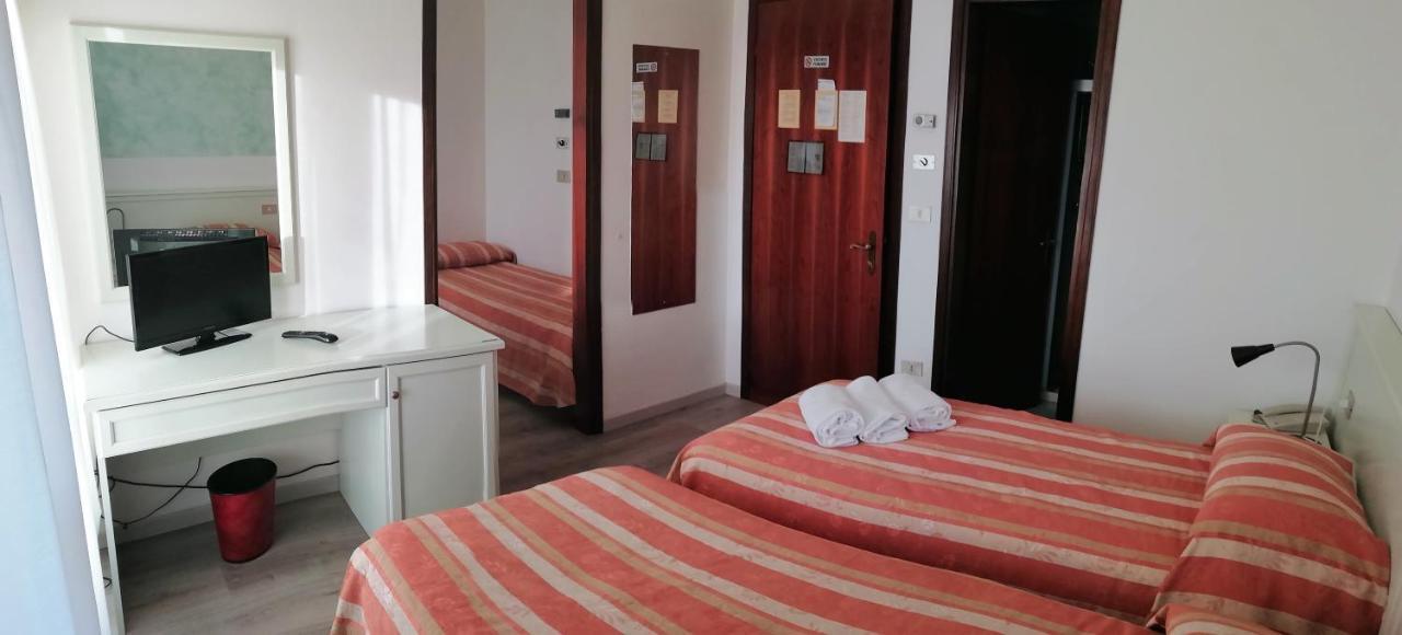 San Donà di Piave Hotel Kristall מראה חיצוני תמונה