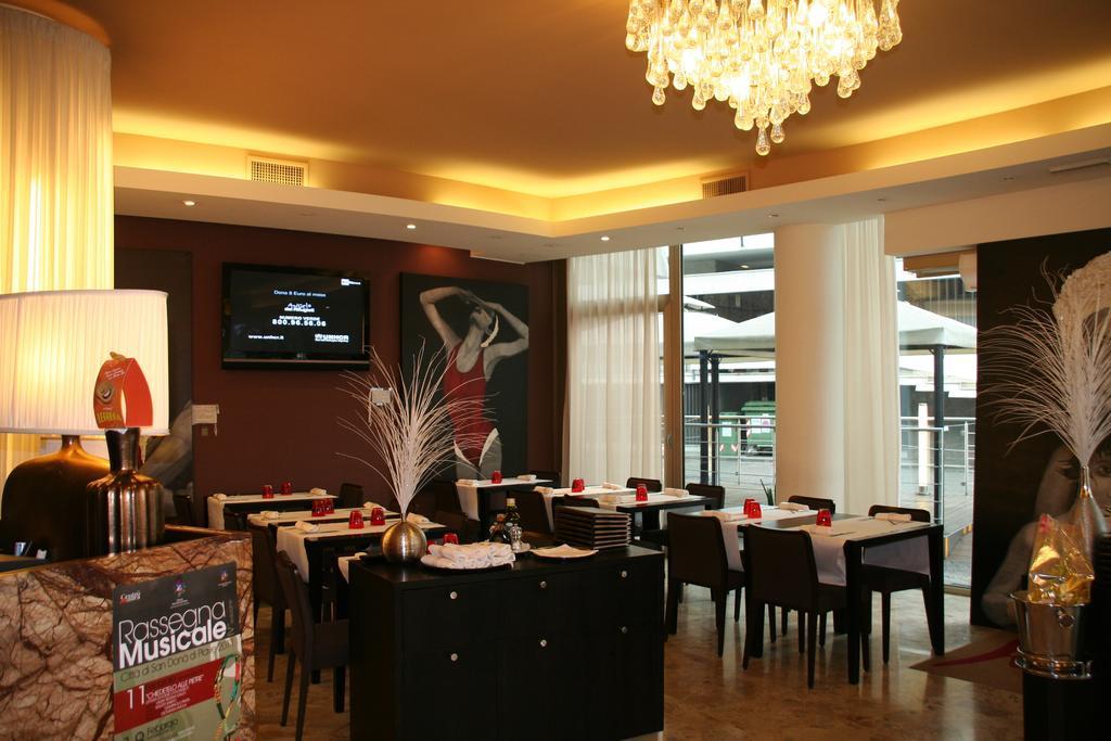 San Donà di Piave Hotel Kristall מראה חיצוני תמונה
